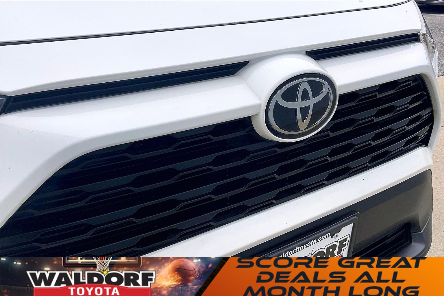 Used 2019 Toyota RAV4 LE w/ All Weather Liner Package image 34