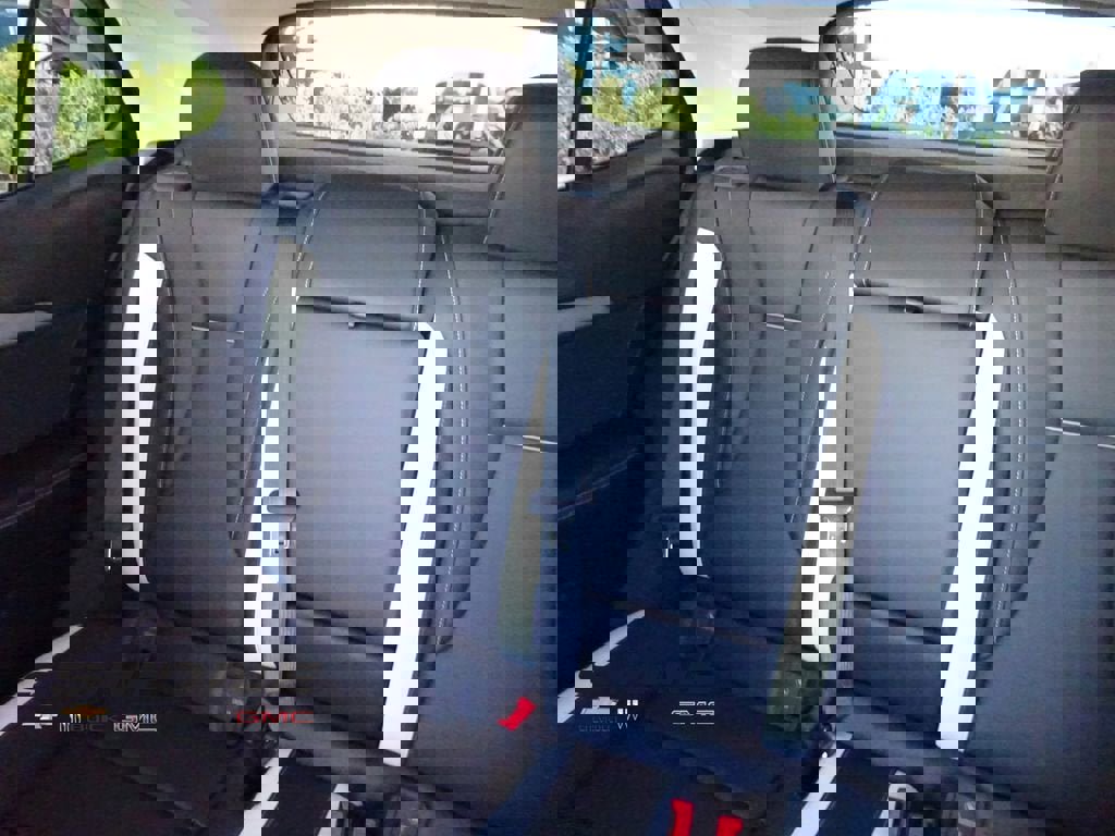 New 2026 Buick Envision Sport Touring image 14