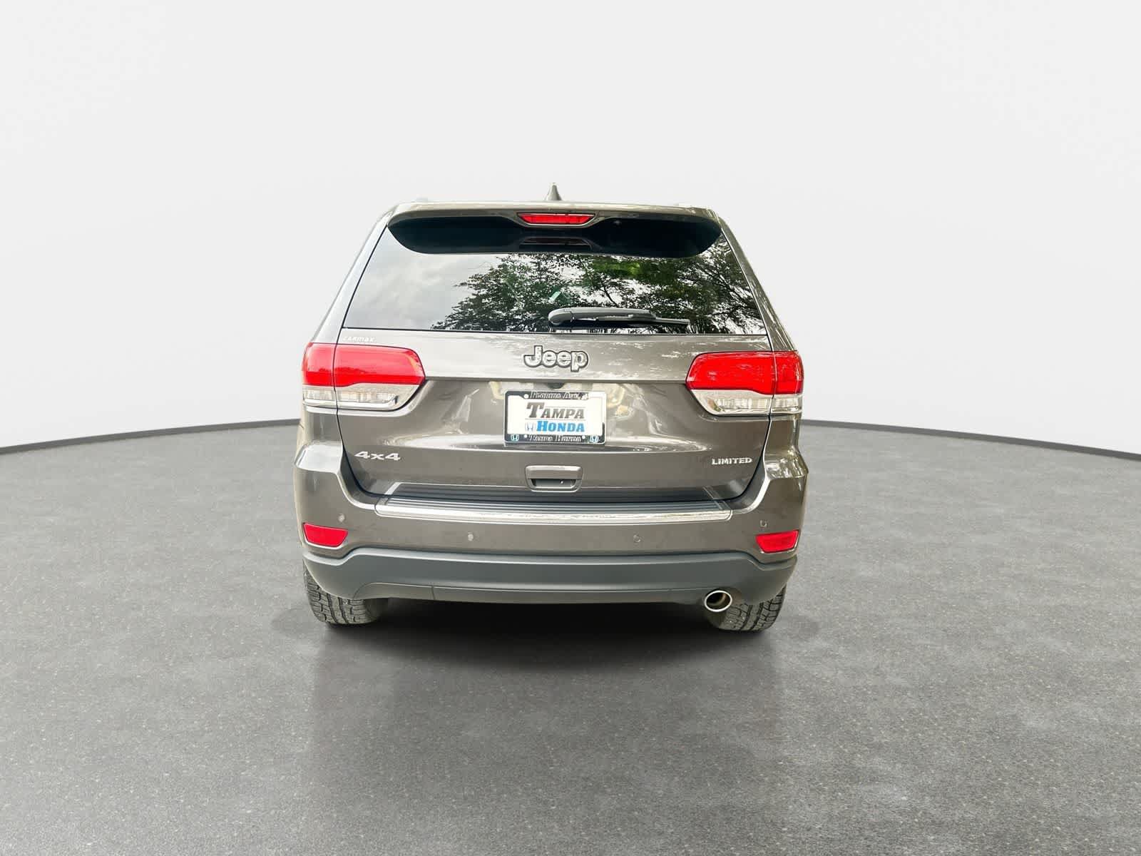 Used 2019 Jeep Grand Cherokee Limited AWD/4WD image 7