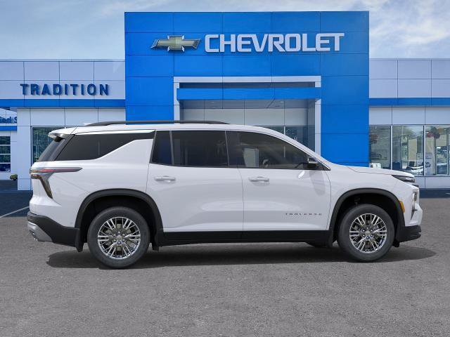 New 2027 Chevrolet Traverse LT w/ LPO, Floor Liner Package AWD/4WD image 5