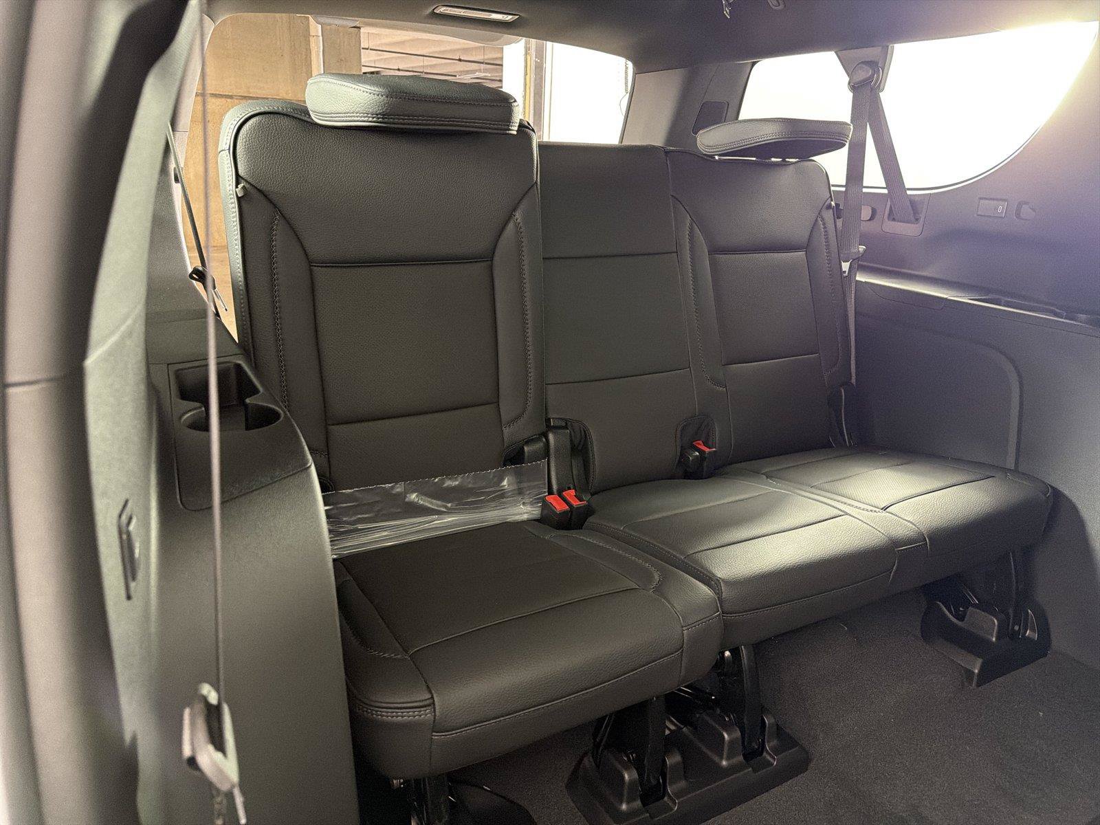New 2026 GMC Yukon XL Denali w/ Sun & Power Step Package AWD/4WD image 14