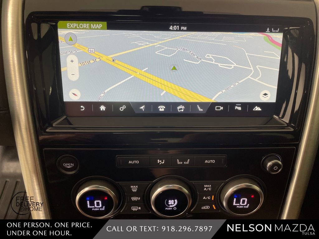 Used 2018 Land Rover Discovery HSE image 28