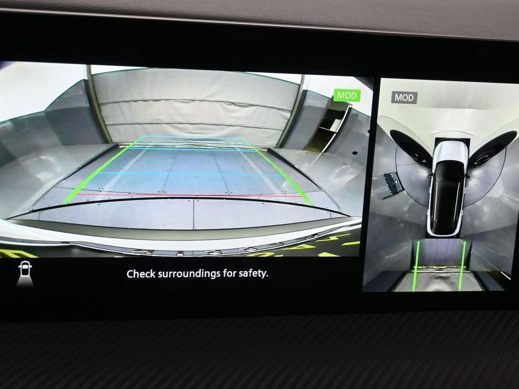 Certified 2025 Nissan Kicks SR image 10