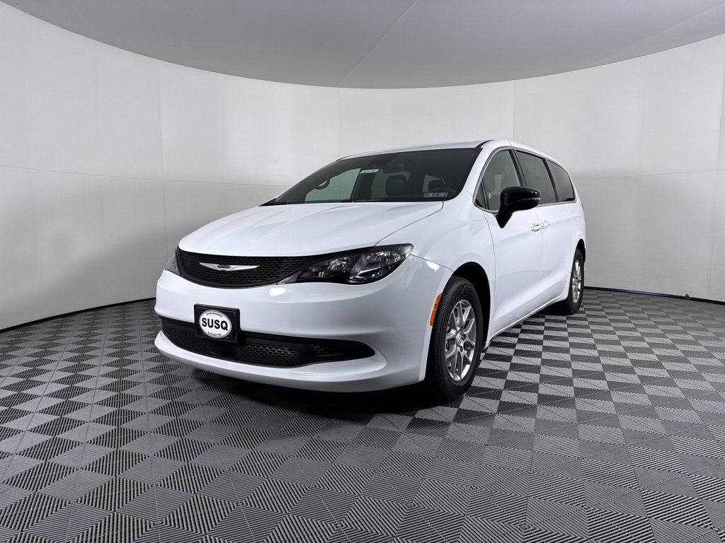 New 2026 Chrysler Voyager LX FWD image 20