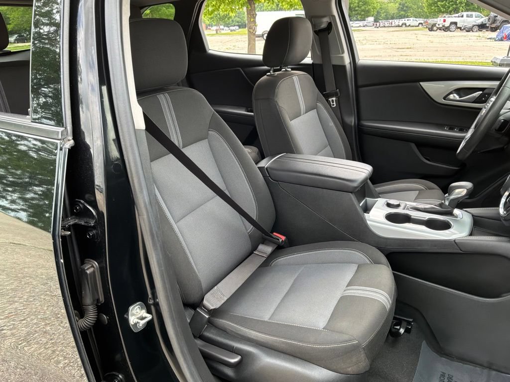 Used 2023 Chevrolet Blazer LT w/ Driver Confidence Package AWD/4WD image 33