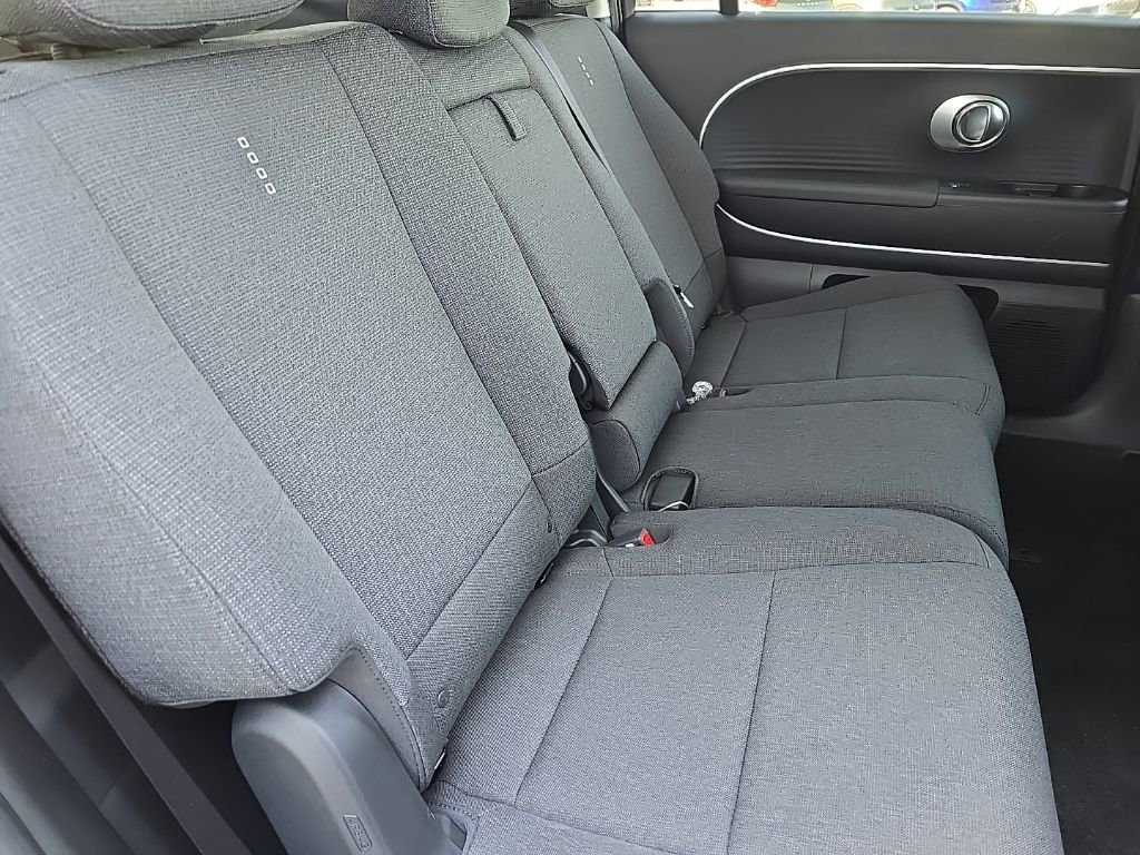 New 2026 Hyundai Ioniq 9 SE image 22