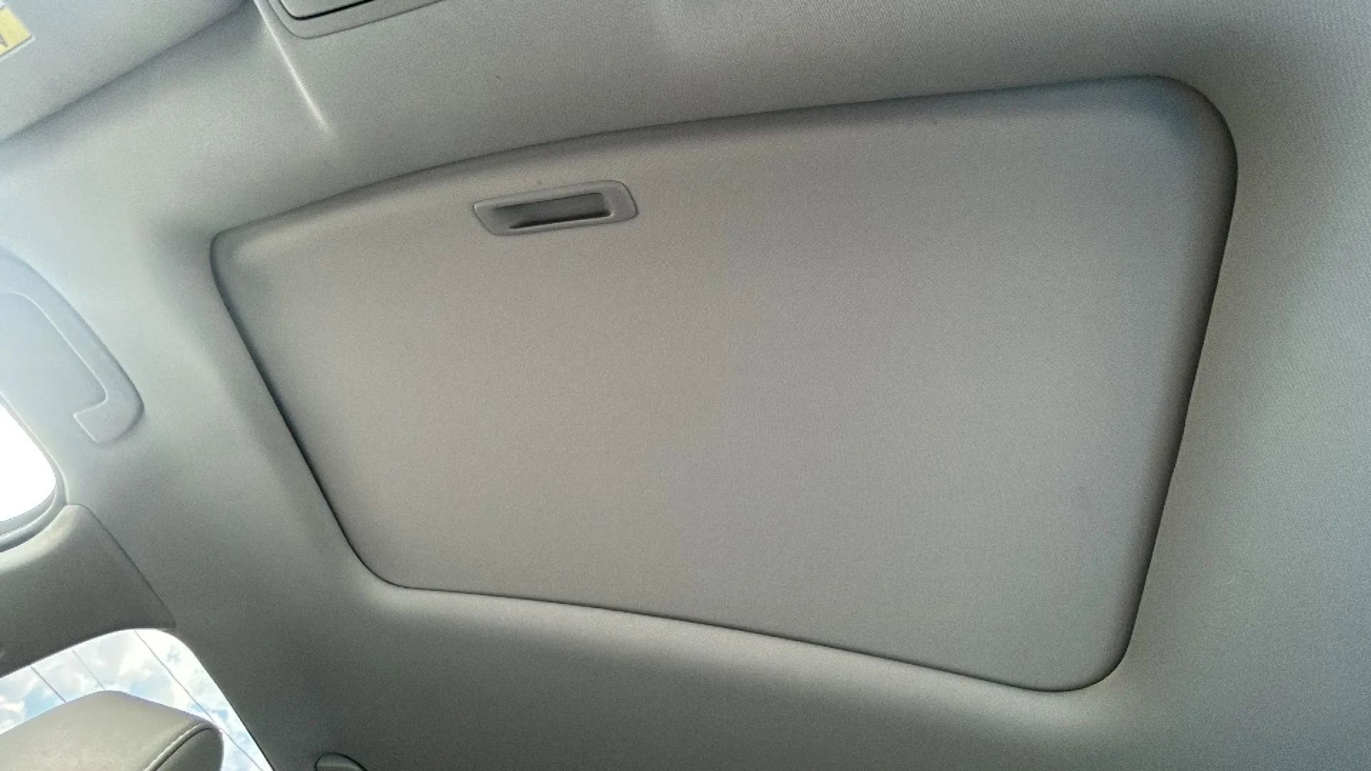 Used 2015 Acura MDX SH-AWD w/ Technology Package image 30