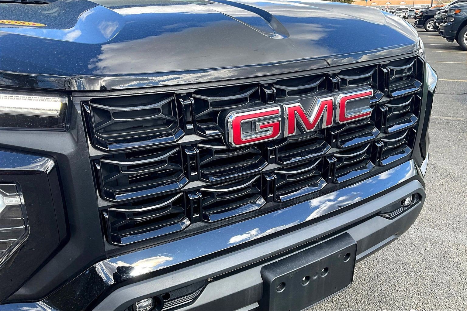Used 2024 GMC Canyon Elevation w/ Convenience Package image 24