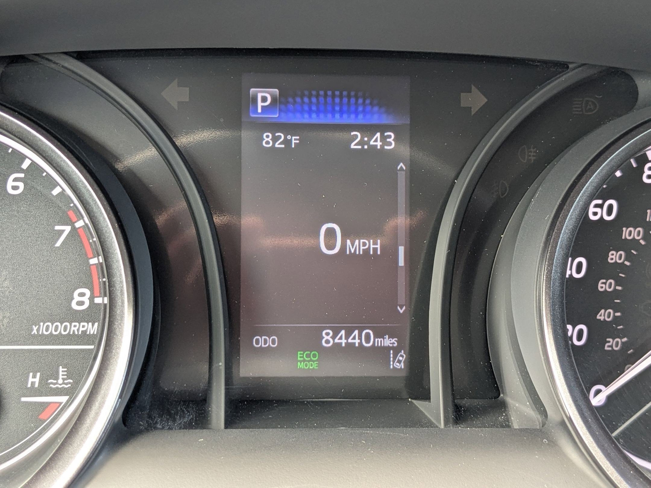 Used 2023 Toyota Camry SE FWD image 15