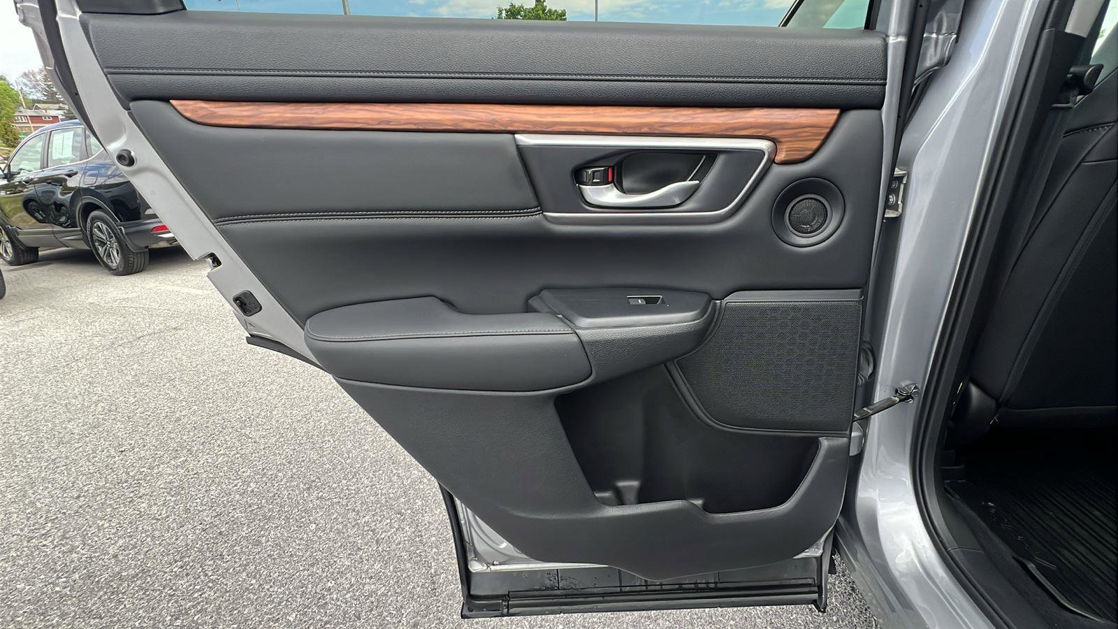 Used 2022 Honda CR-V EX-L image 17