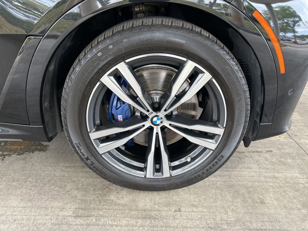 Used 2022 BMW X7 M50i w/ Dynamic Handling Package image 22