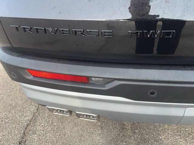 New 2026 Chevrolet Traverse Z71 w/ Enhanced Driving Package image 11