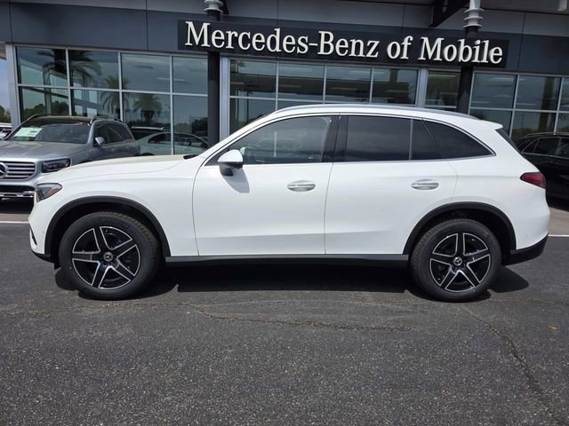 New 2026 Mercedes-Benz GLC 300 image 1