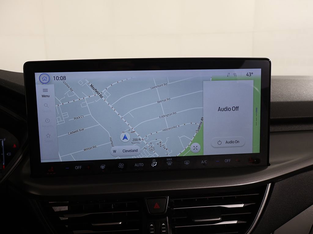 Used 2024 Ford Escape SE image 46