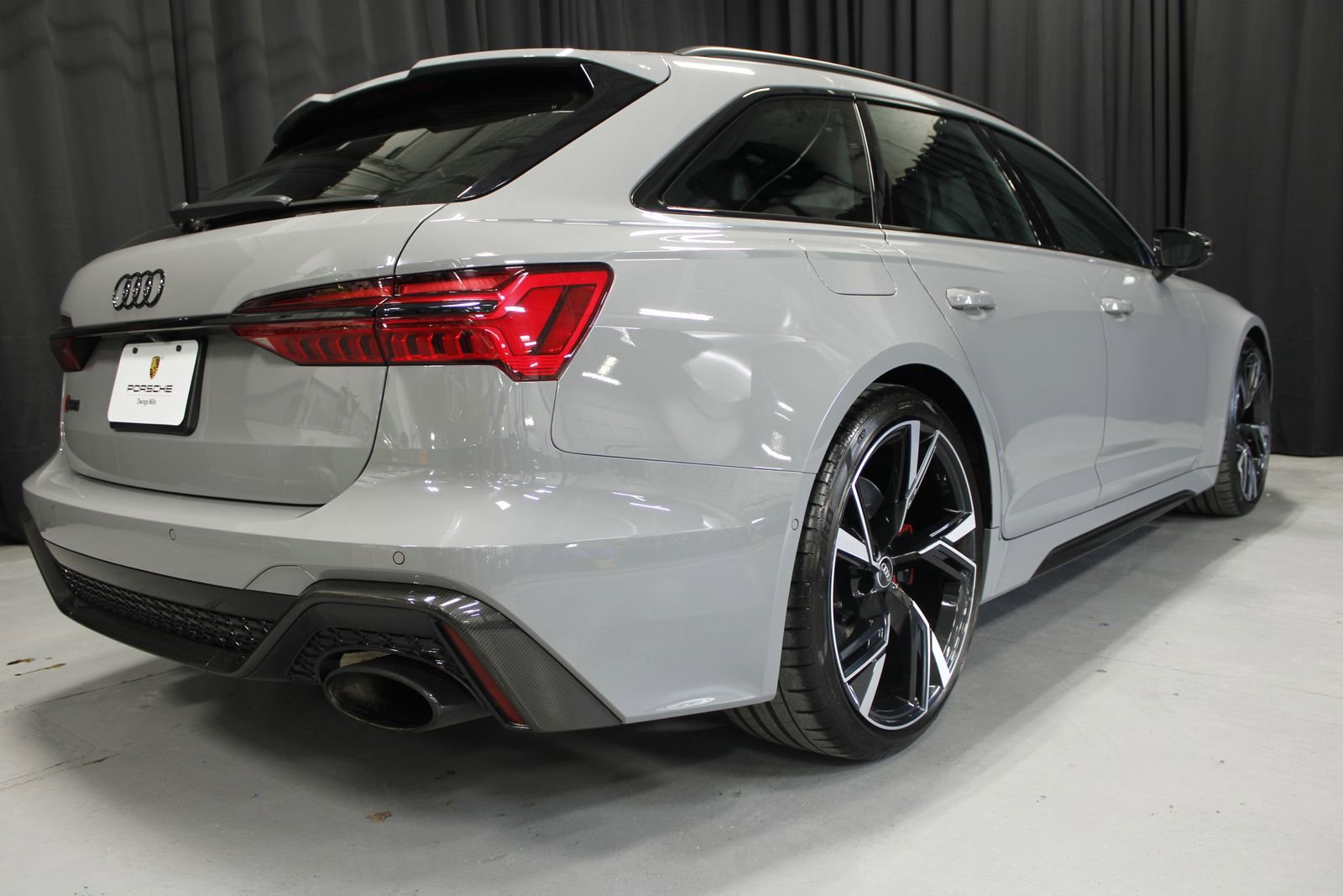Used 2021 Audi RS 6 image 3