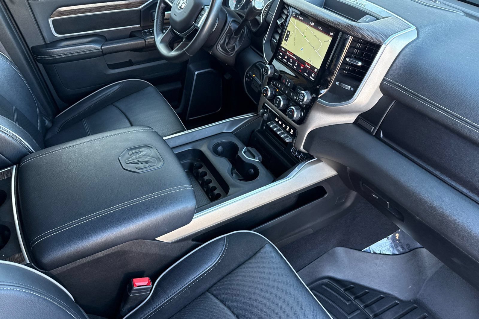 Used 2021 RAM 3500 Laramie AWD/4WD image 15