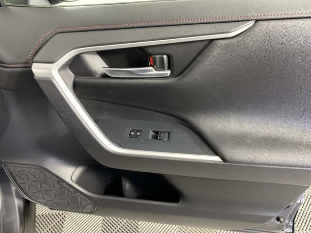 Used 2022 Toyota RAV4 XSE w/ Premium Package AWD/4WD image 26