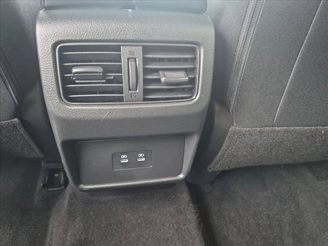 Certified 2024 Nissan Rogue SV FWD image 16