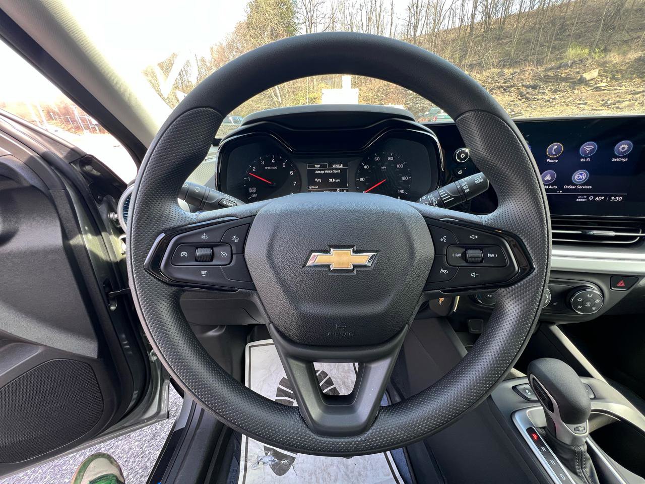 Used 2024 Chevrolet Trax LS w/ LS Convenience Package image 10