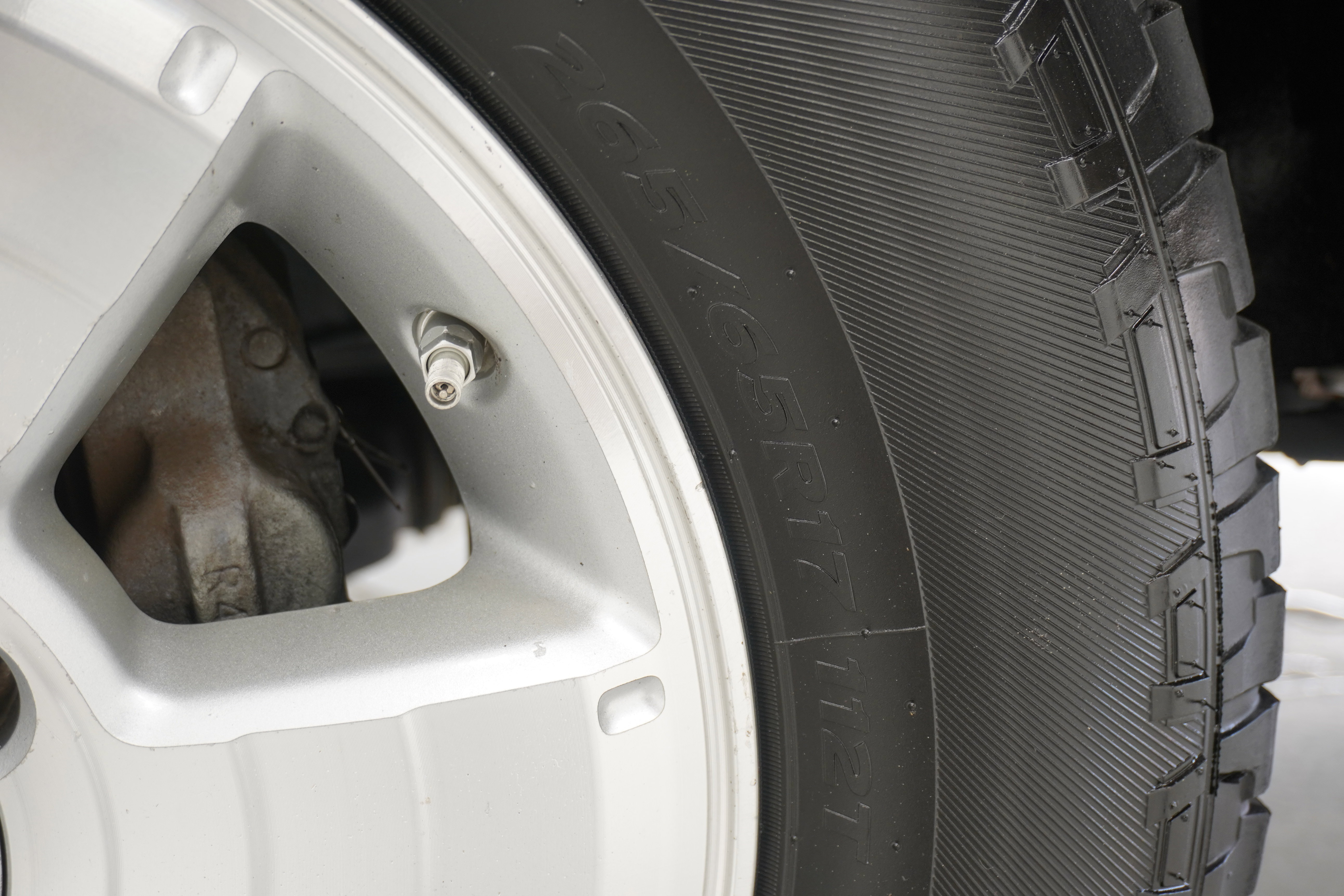 Used 2014 Toyota Tacoma PreRunner w/ TRD Sport Package RWD image 18