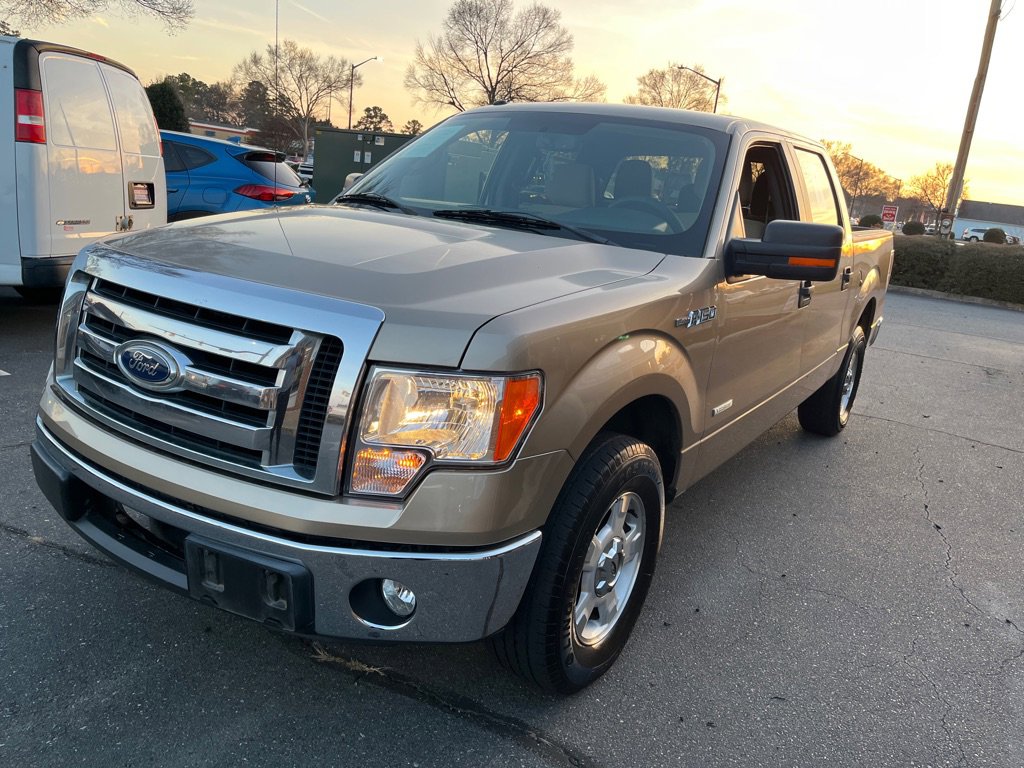 Used 2011 Ford F150 XLT w/ XLT Convenience Pkg image 1