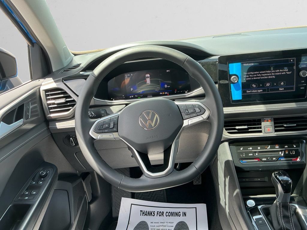 New 2026 Volkswagen Taos SE AWD/4WD image 12