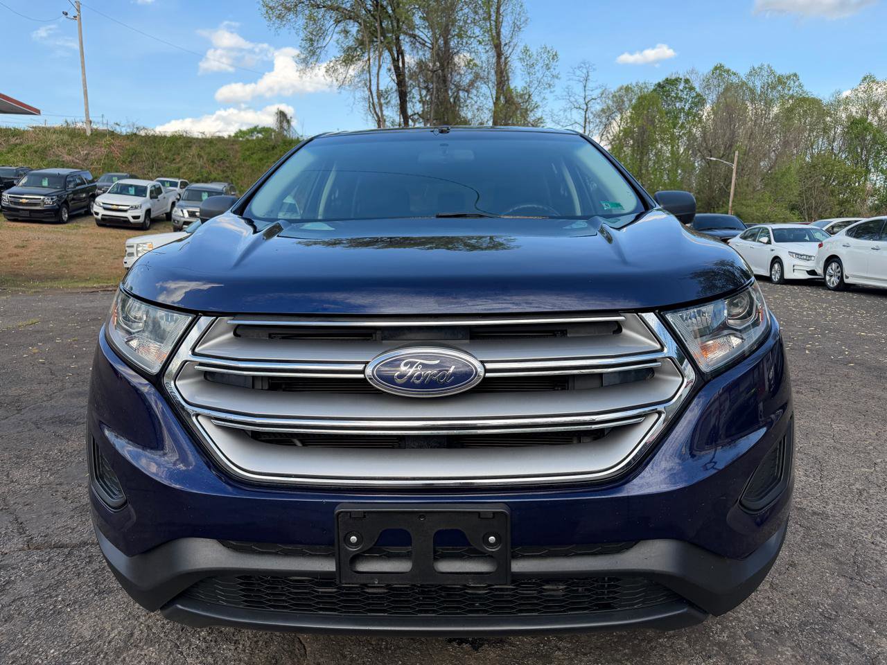 Used 2016 Ford Edge SE AWD/4WD image 2