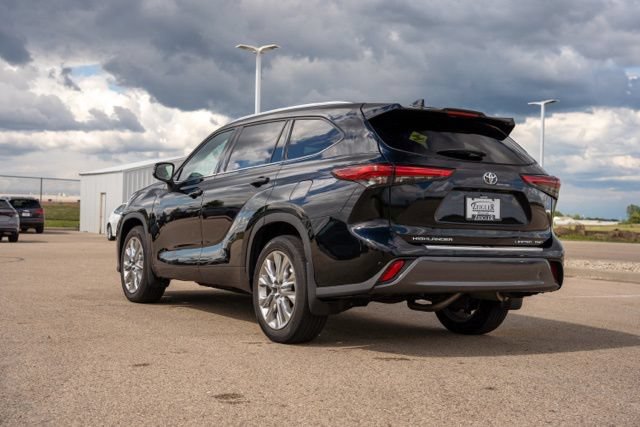 Used 2020 Toyota Highlander Limited AWD/4WD image 5