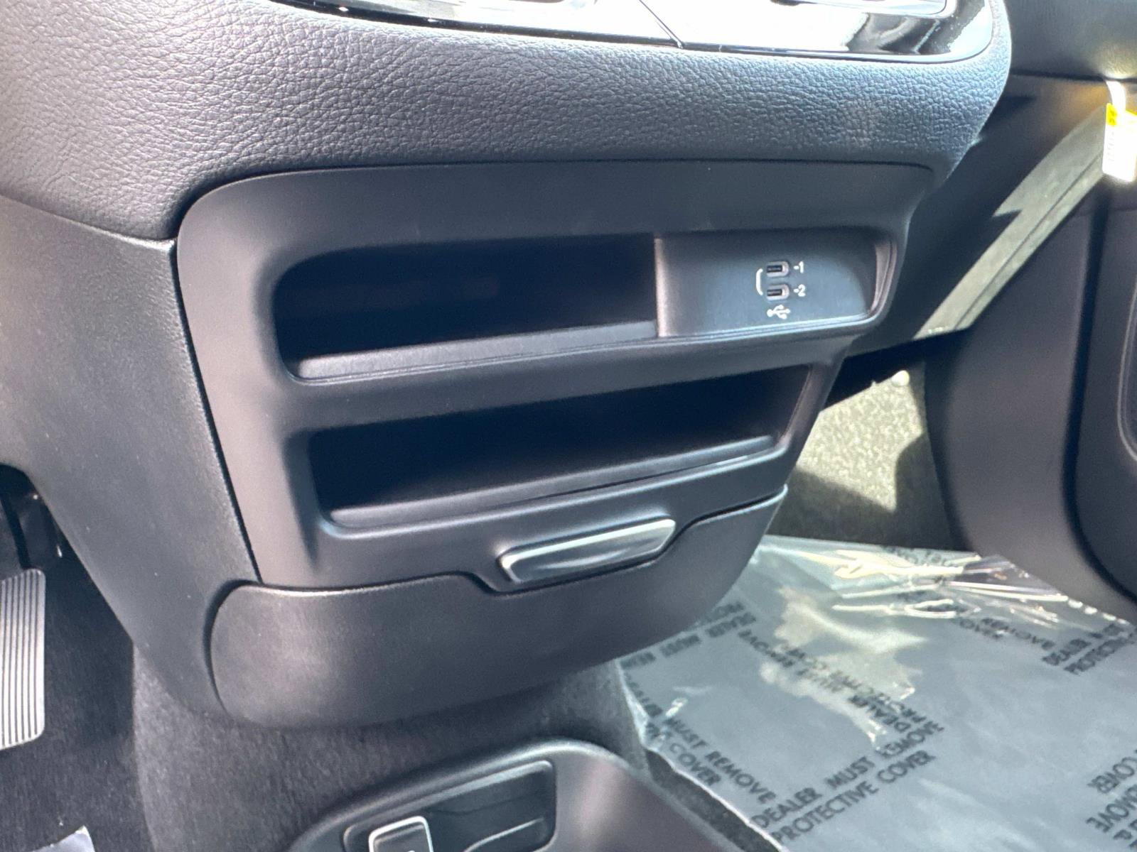 New 2026 Chrysler Pacifica Select image 27