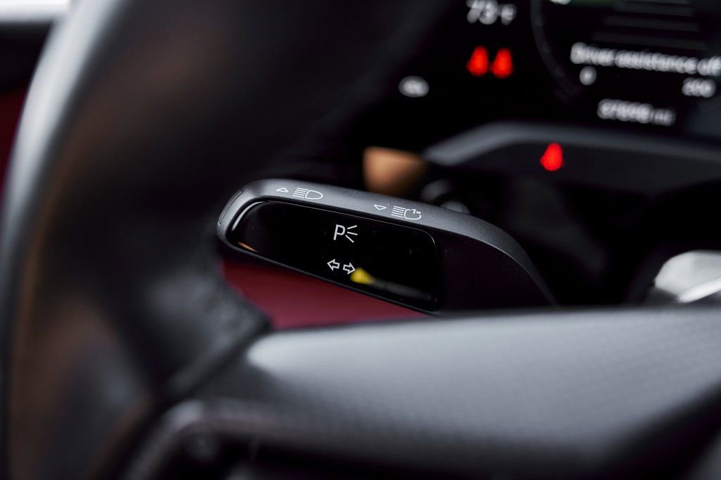 Used 2020 Porsche Taycan Turbo image 56