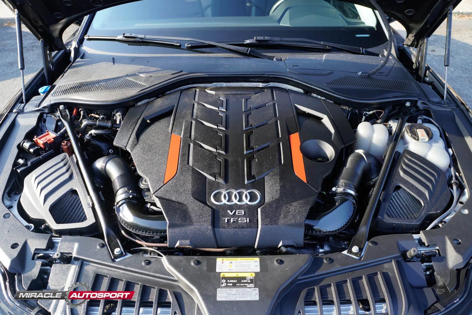 Used 2022 Audi S8 w/ S8 Executive Package AWD/4WD image 13