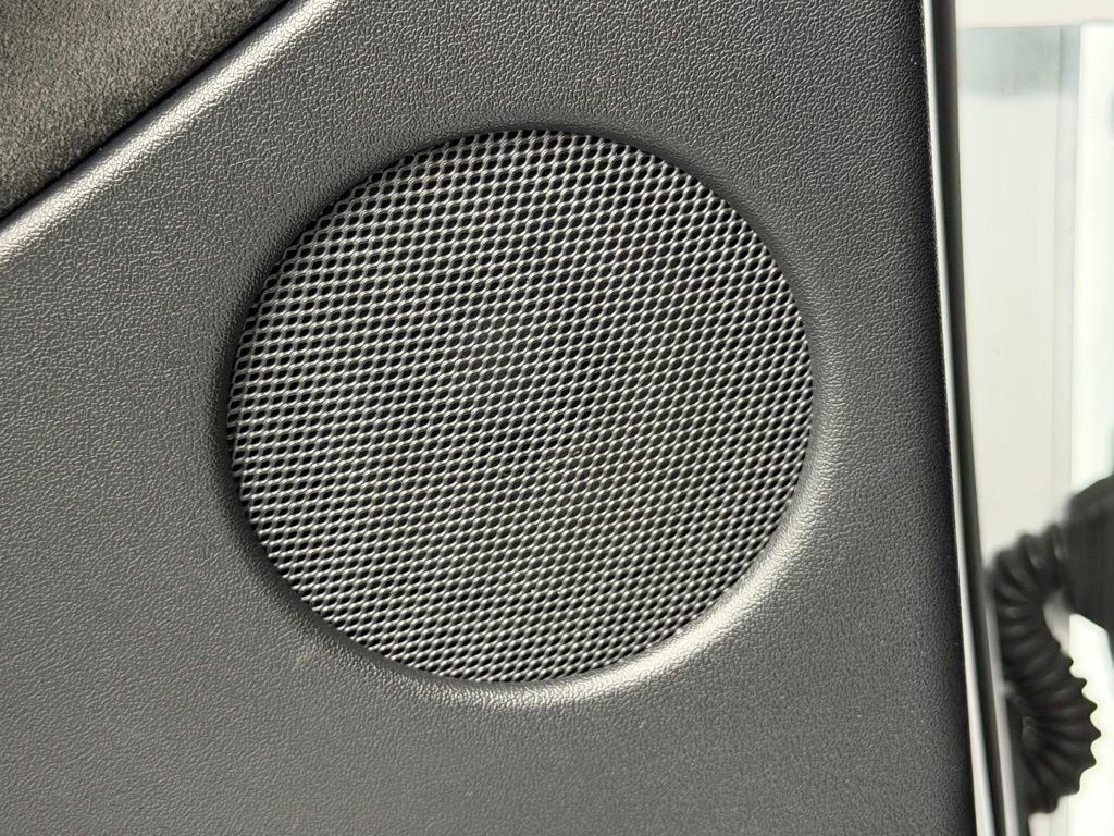 Used 2023 Tesla Model Y Long Range image 36