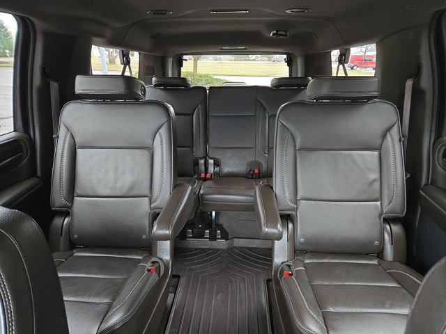 Used 2023 GMC Yukon XL Denali image 29