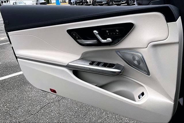 New 2027 Mercedes-Benz CLE 300 4MATIC Cabriolet image 13