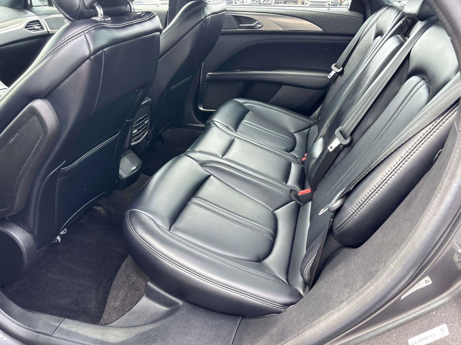 Used 2019 Lincoln MKZ Premiere AWD/4WD image 8