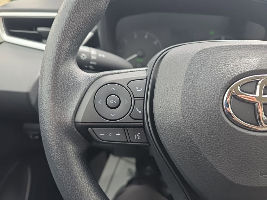 Certified 2025 Toyota Corolla LE image 24