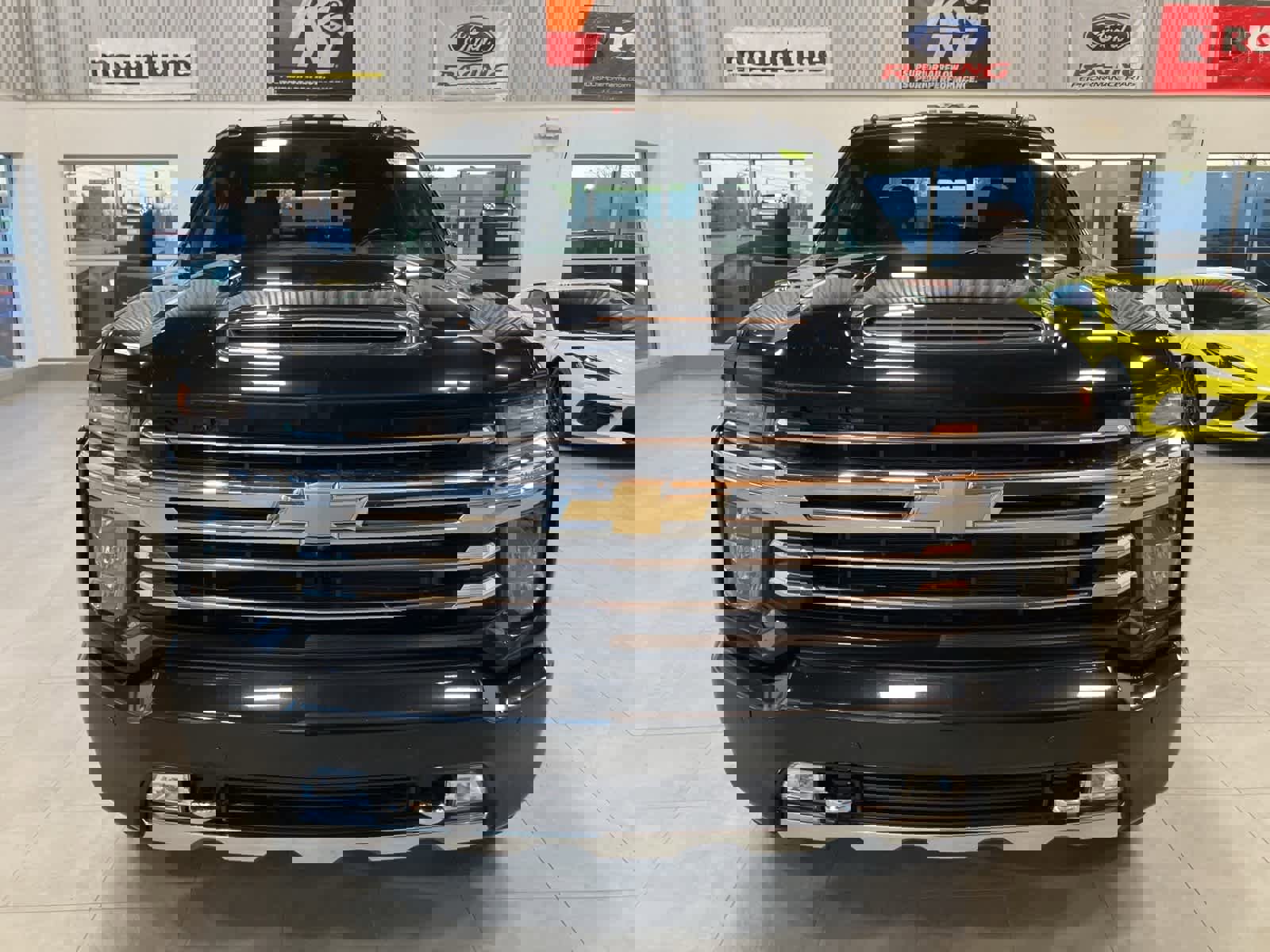 Used 2022 Chevrolet Silverado 2500 High Country image 2