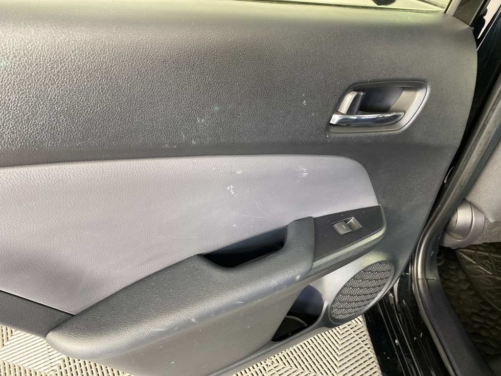 Used 2020 Toyota Prius Prime LE FWD image 25