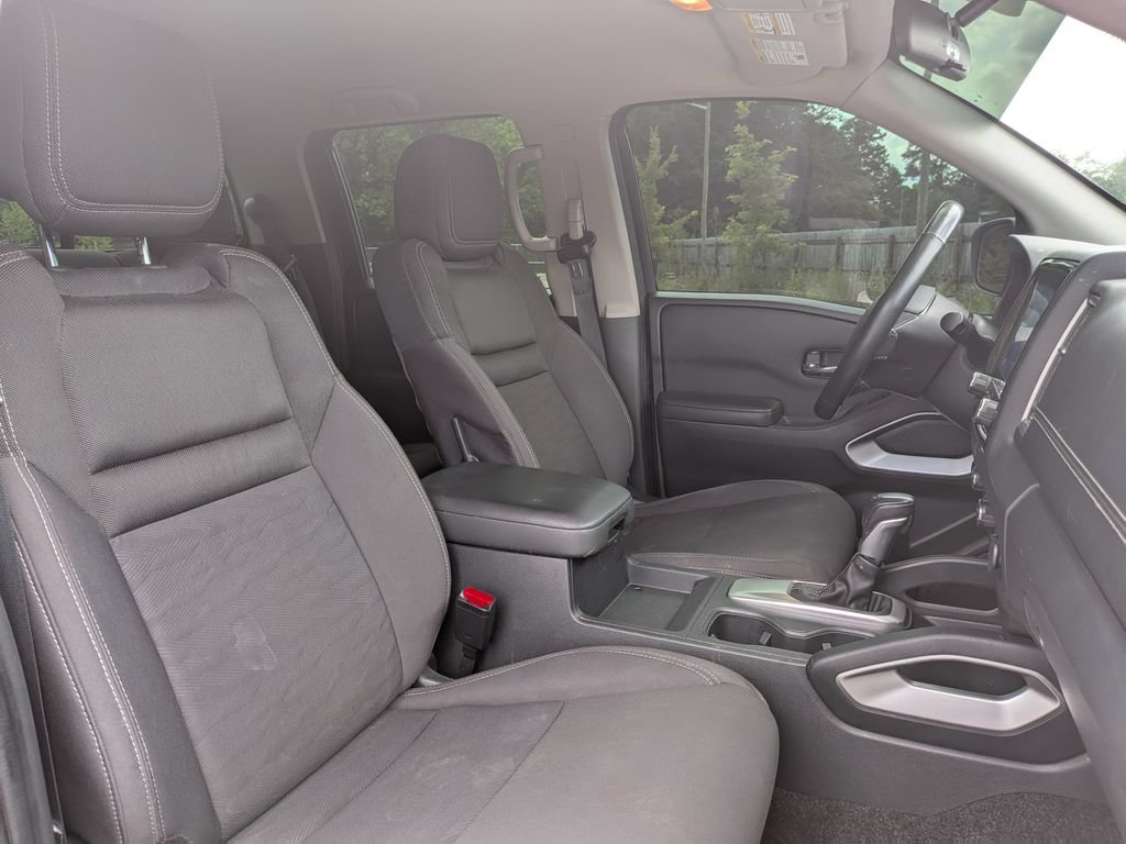 Used 2022 Nissan Frontier SV AWD/4WD image 27