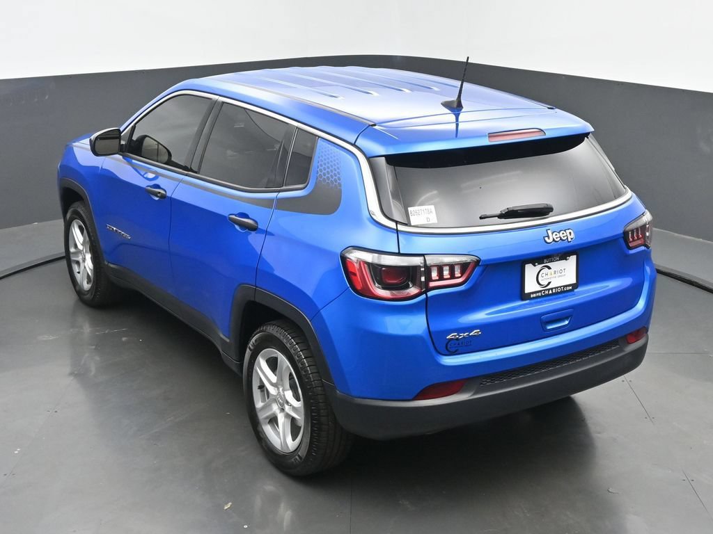 Used 2023 Jeep Compass Sport w/ Mopar Graphics Package AWD/4WD image 39