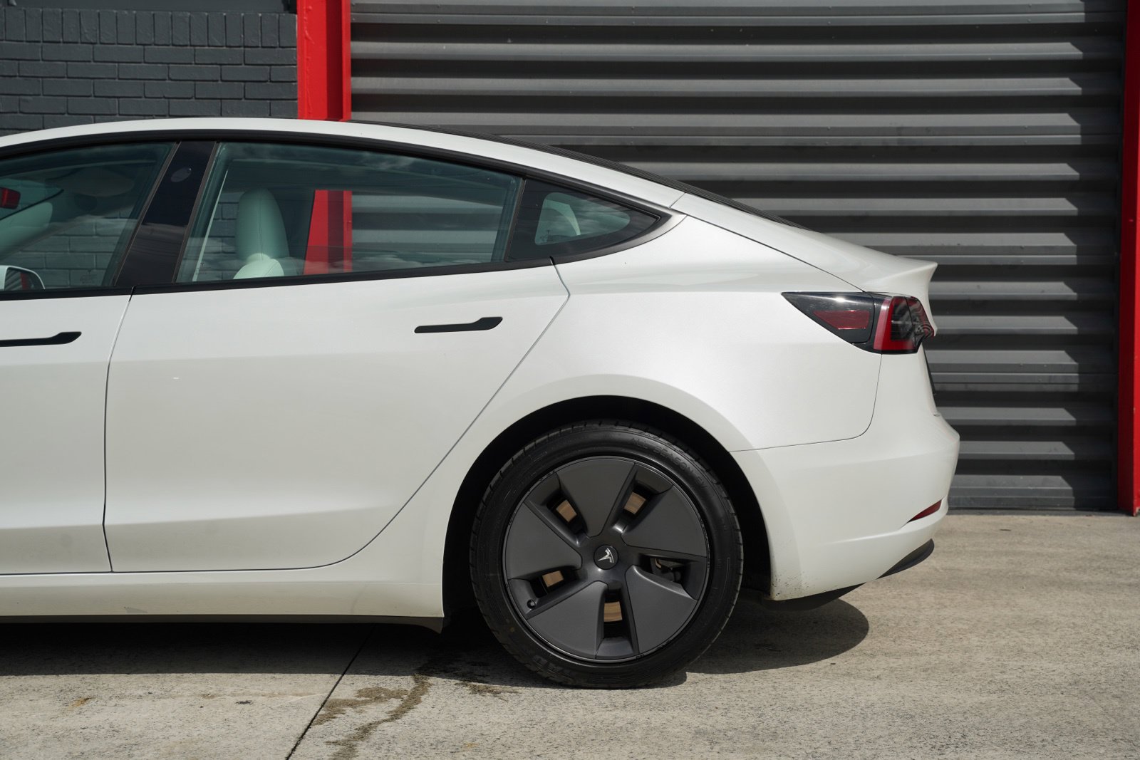 Used 2023 Tesla Model 3 Standard Range RWD image 5
