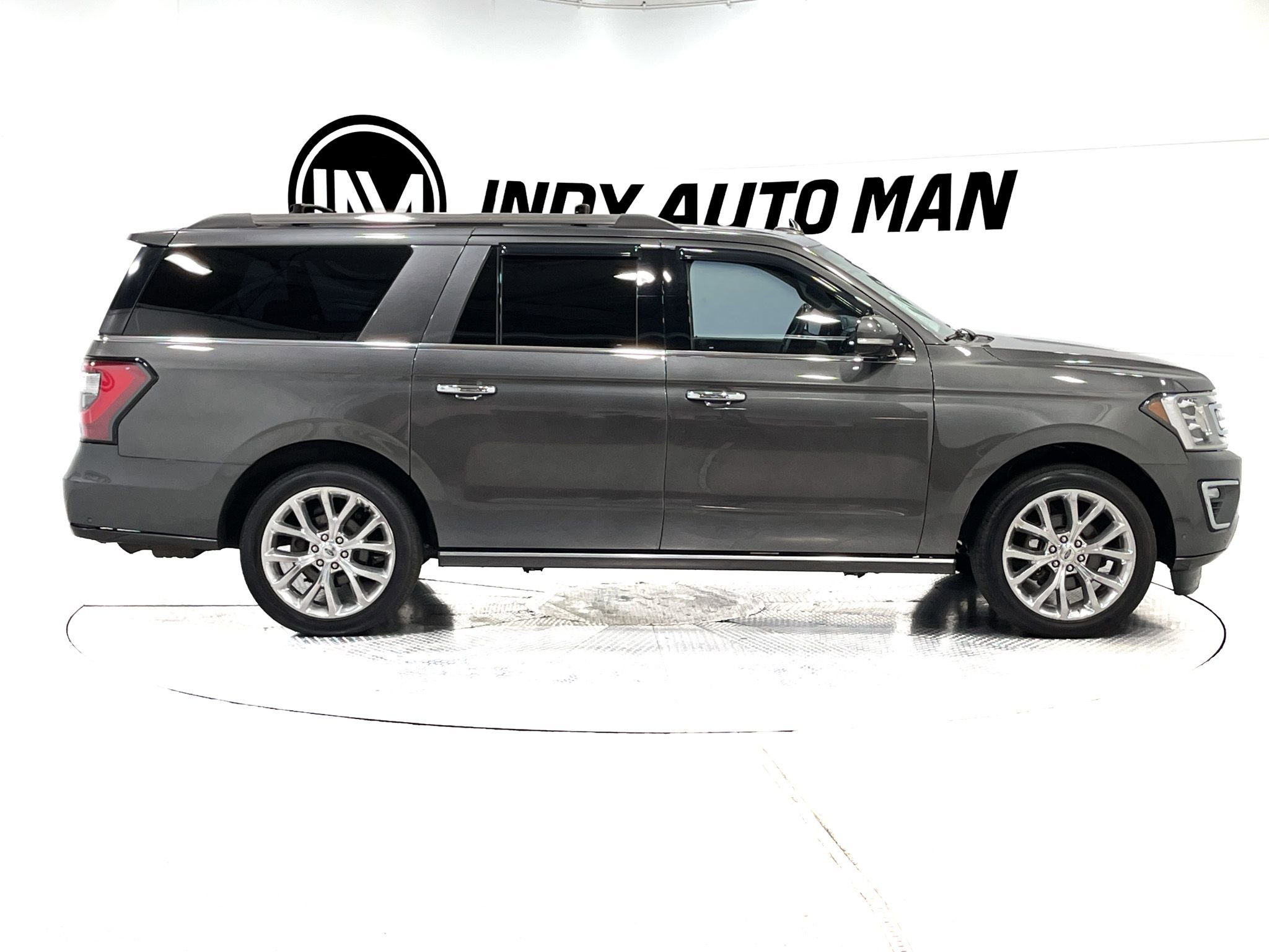 Used 2018 Ford Expedition Max Limited w/ Equipment Group 302A AWD/4WD image 3