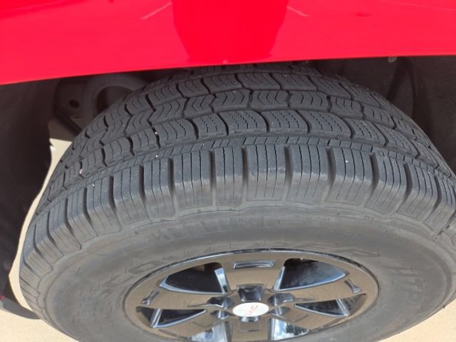 Used 2020 GMC Canyon 2WD Crew Cab w/ Convenience Package image 7
