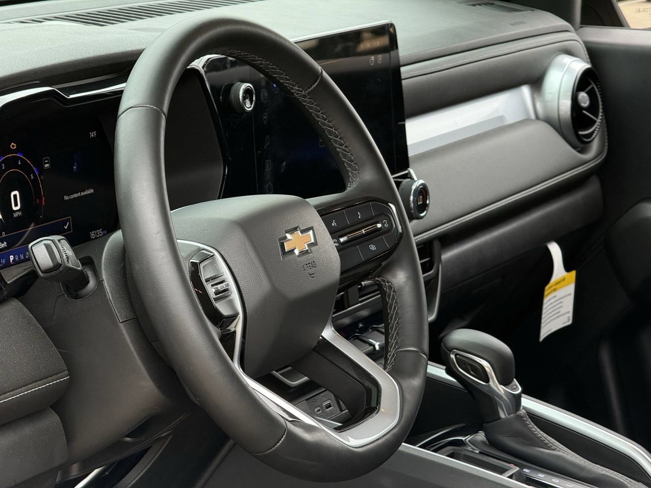 Certified 2024 Chevrolet Colorado LT w/ LT Convenience Package RWD image 11