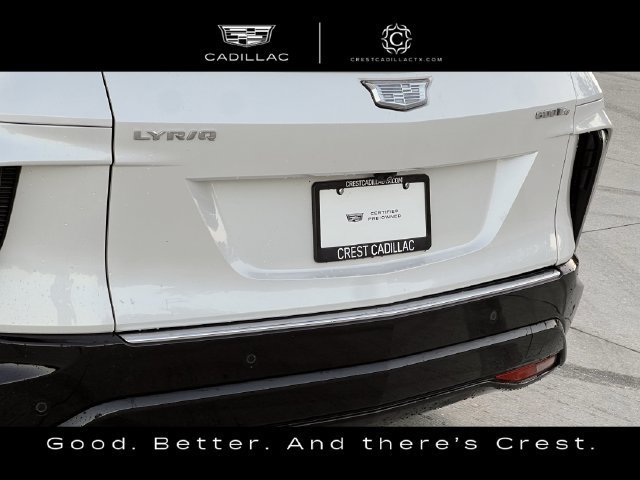 Used 2024 Cadillac Lyriq Luxury AWD/4WD image 9