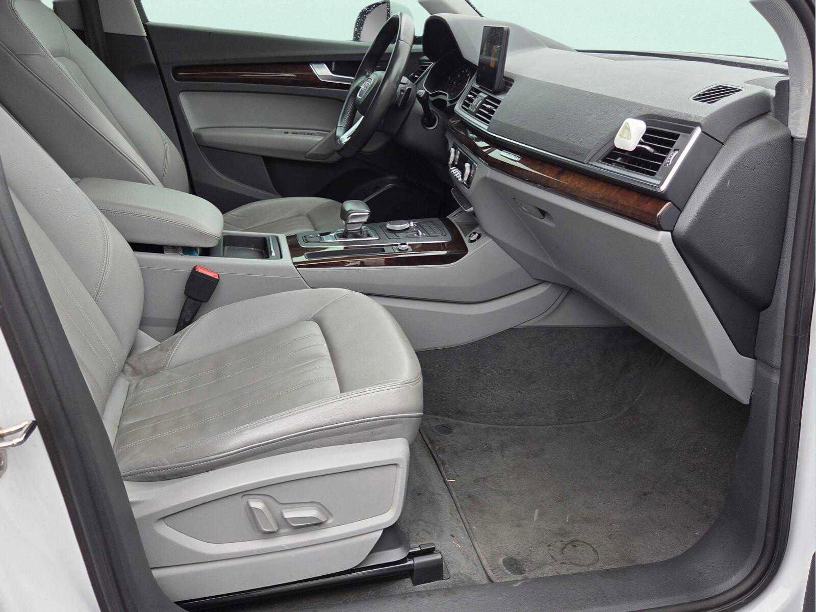 Used 2019 Audi Q5 2.0T Premium image 21