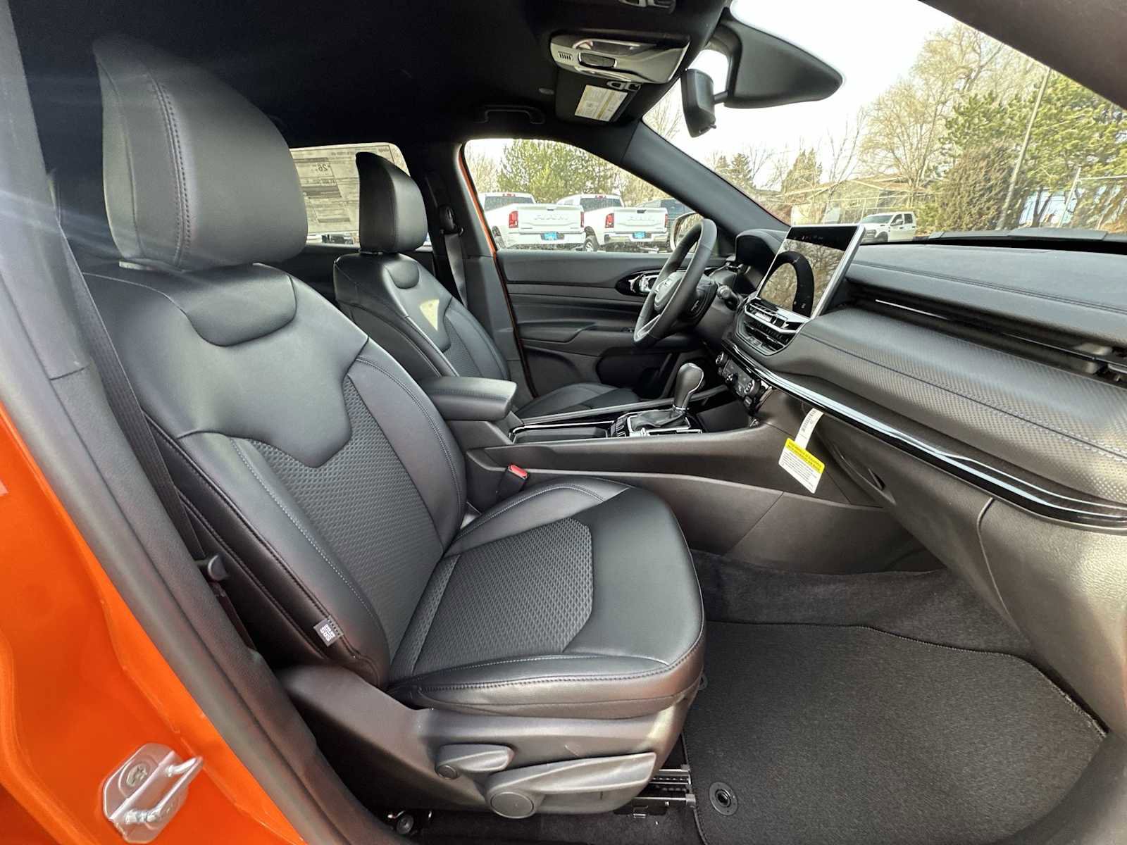 New 2026 Jeep Compass Latitude image 23