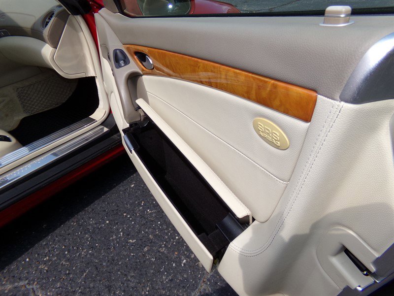 Used 2007 Mercedes-Benz SL 550 image 43