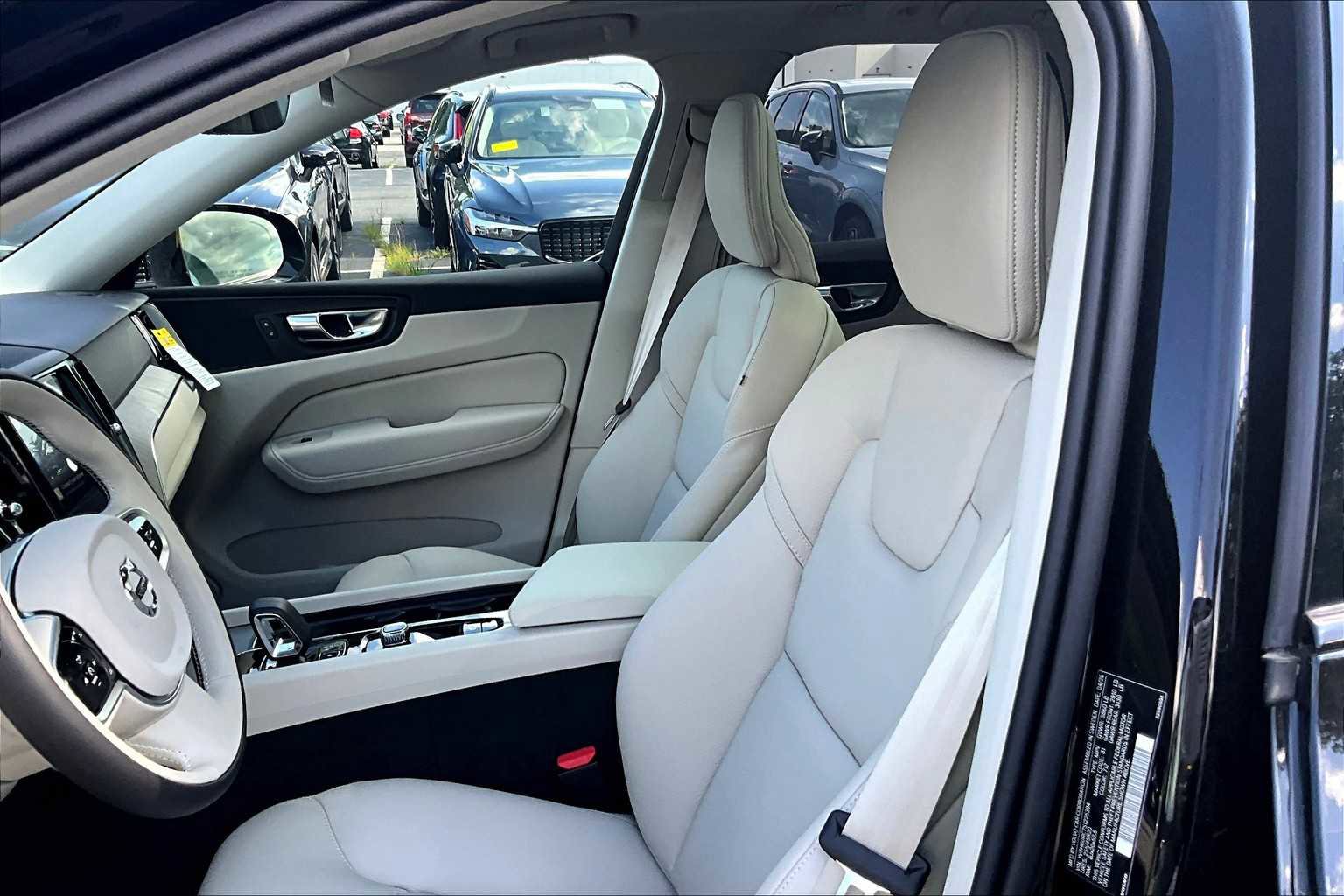 New 2025 Volvo XC60 T8 Plus w/ Protection Package Premier image 13