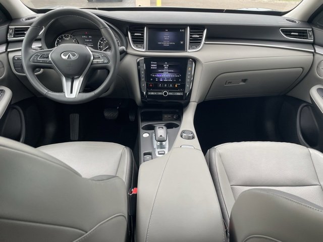 Used 2024 INFINITI QX50 Luxe image 18